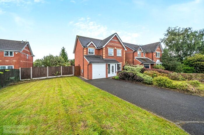 4 Bedroom Detached House For Sale In Elgar Close, Blackburn, Lancashire, BB2