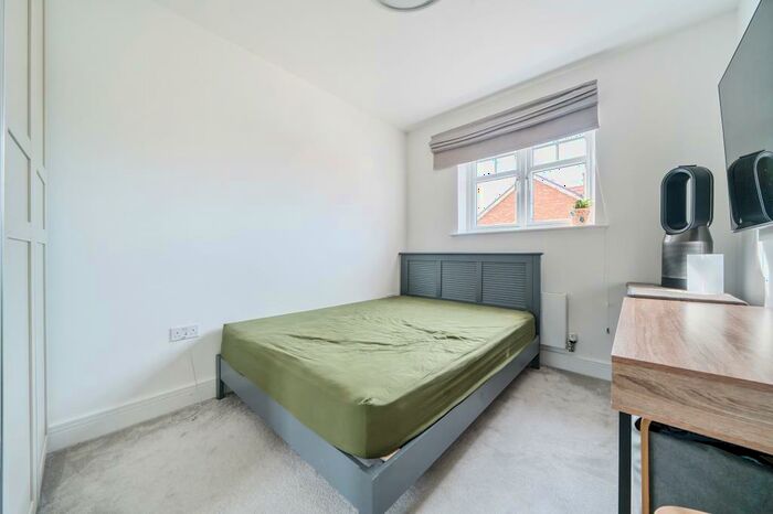 3 Bedroom Semi-Detached House For Sale In Wallingford, Oxfordshire, OX10