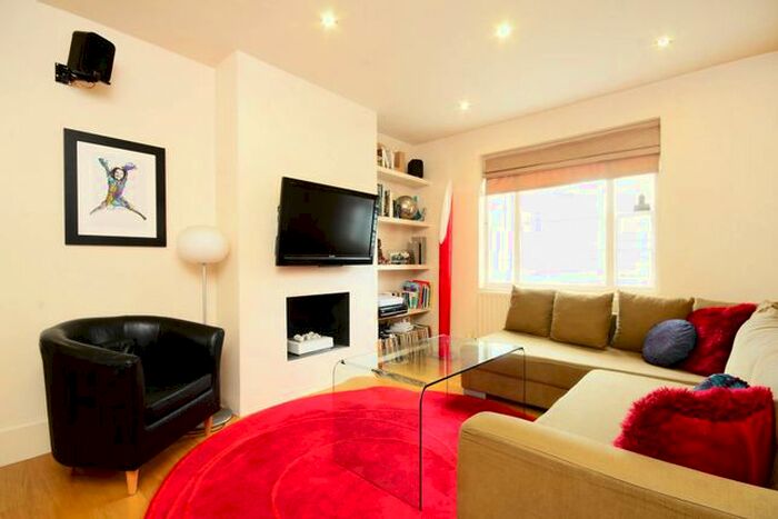 3 Bedroom Semi-Detached House To Rent In Swinburne Road, Putney, London, SW15