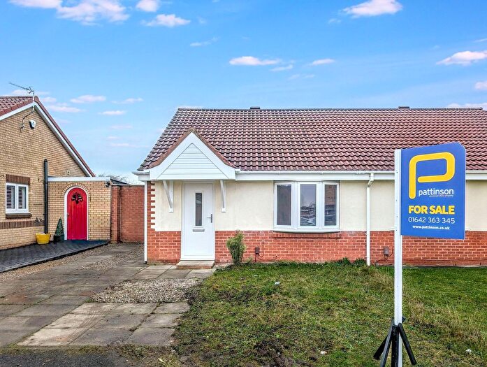 2 Bedroom Semi Detached Bungalow For Sale In Toddington Drive, Stockton-On-Tees, TS20
