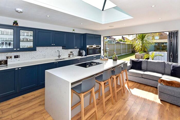 3 Bedroom Semi-Detached House For Sale In Garrard Avenue, Margate, CT9