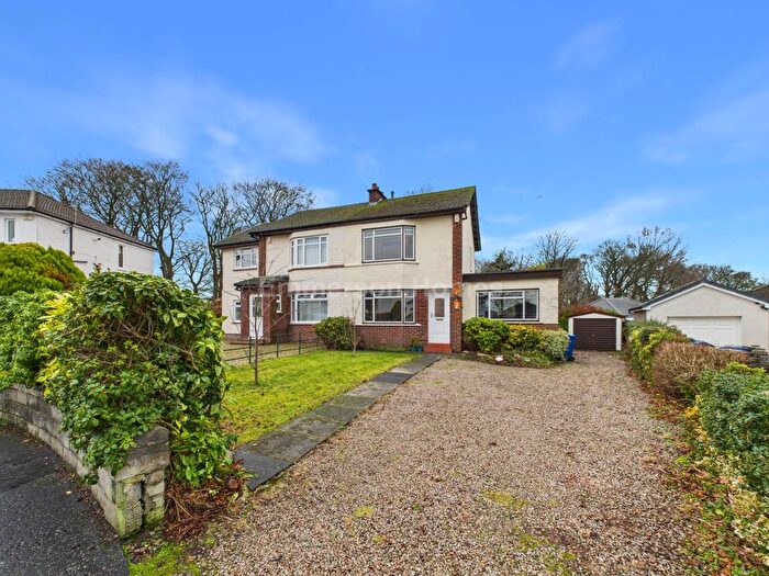 2 Bedroom Semi Detached House For Sale In Windsor Crescent, Elderslie, PA5