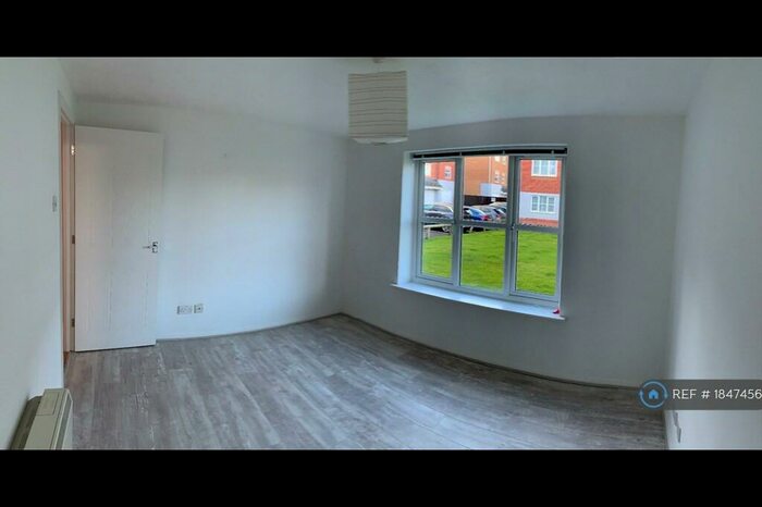 1 Bedroom Flat To Rent In Elm Park, Reading, RG30