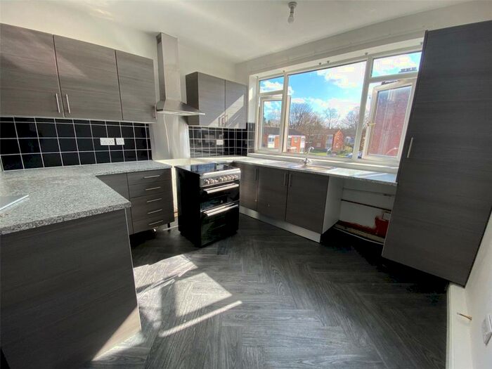 3 Bedroom Apartment To Rent In Fentham Road, Erdington, Birmingham, West Midlands, B23