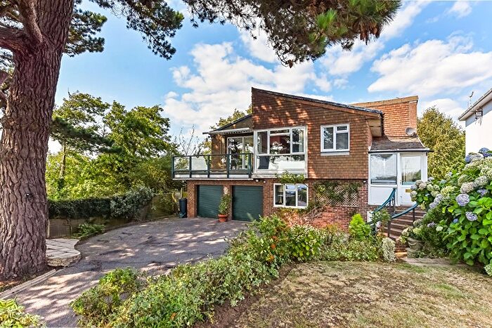 4 Bedroom Detached House For Sale In Cliff Road, Hill Head, Fareham, PO14