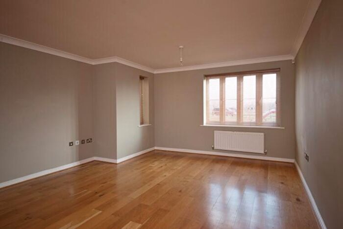2 Bedroom Ground Maisonette To Rent In Randolph Avenue, Woodstock, OX20