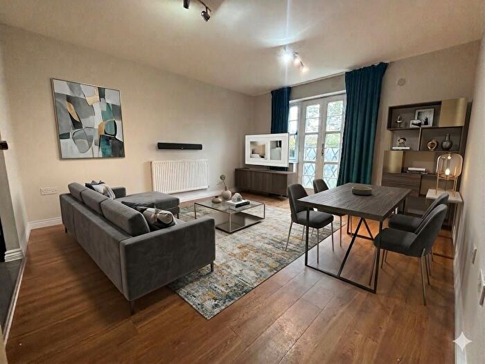 2 Bedroom Flat For Sale In Marchant Close, Mill Hill, NW7
