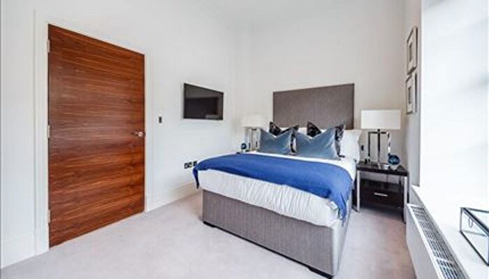 1 Bedroom Flat To Rent In Rainville Road, London, W6