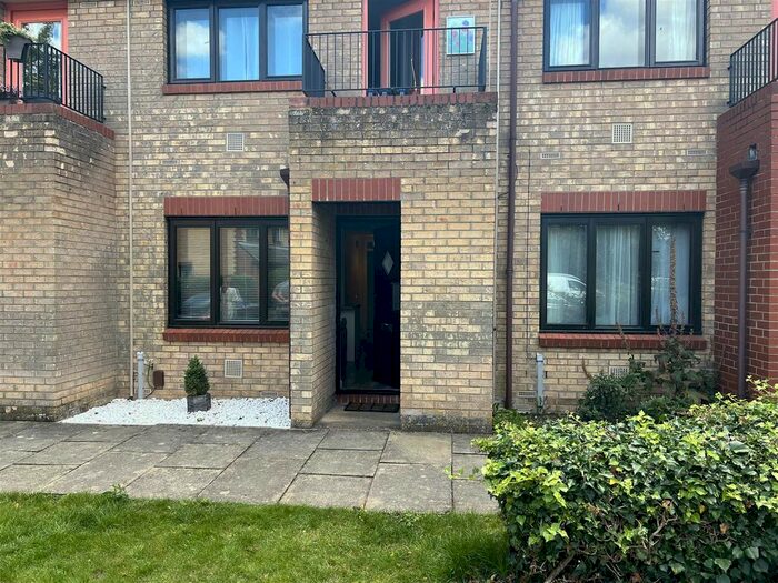 1 Bedroom Flat To Rent In Sleaford Street, Cambridge, CB1