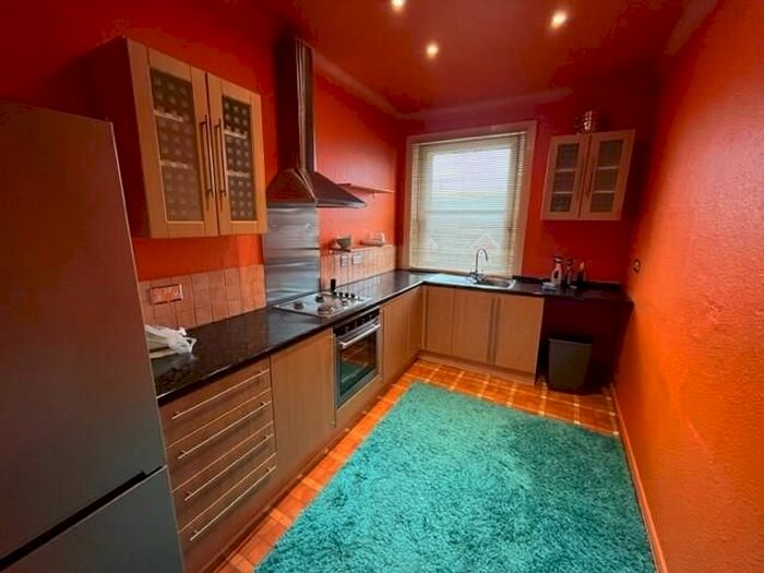 1 Bedroom Flat To Rent In Clarendon Villas, Hove, BN3