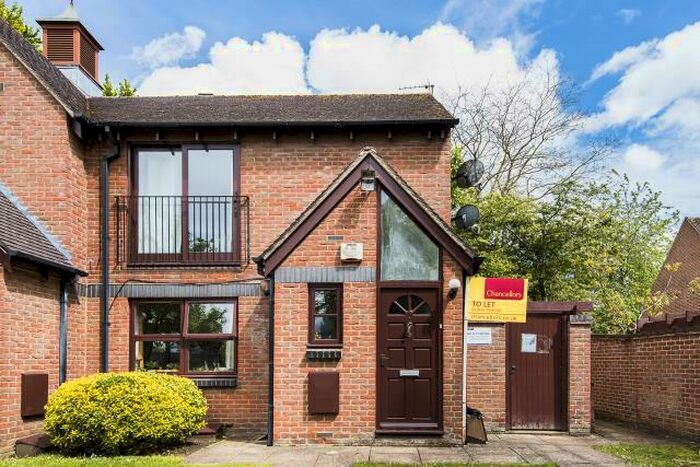 1 Bedroom Apartment To Rent In Green Ridges, Headington, OX3