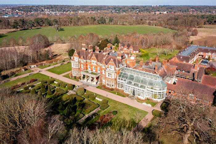 2 Bedroom Apartment For Sale In Whitlingham Hall, Trowse, NR14