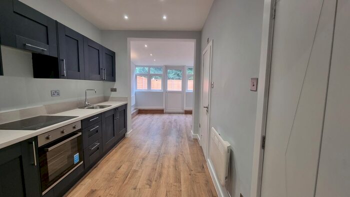 1 Bedroom Flat To Rent In Beech House Road, Croydon, CR0