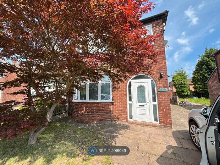 3 Bedroom Semi-Detached House To Rent In Manor Avenue, Sale, M33