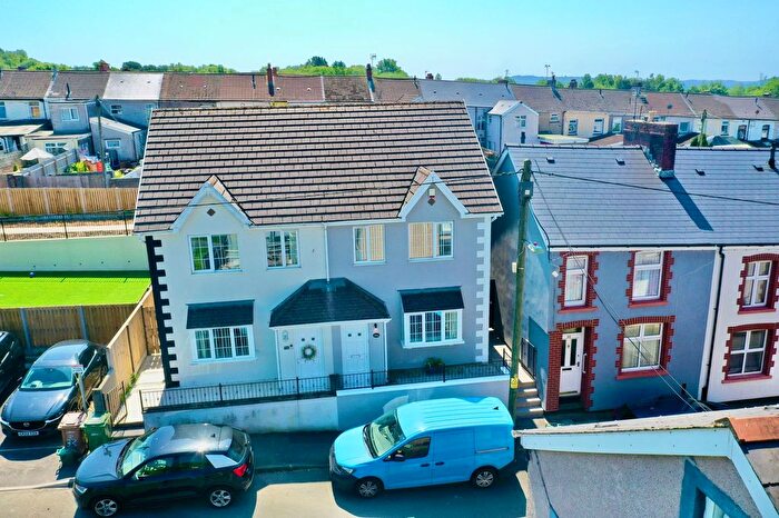 2 Bedroom Semi-Detached House For Sale In Cwrt Coch Street, Aberbargoed, CF81