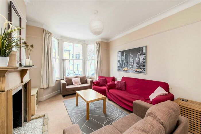4 Bedroom Terraced House To Rent In Buckmaster Road, London, SW11