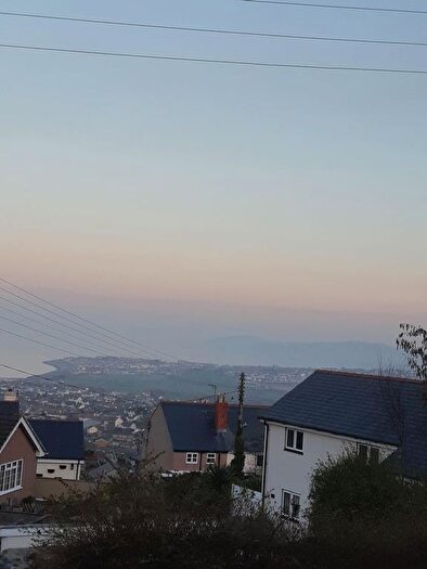 2 Bedroom Terraced House To Rent In Mount Pleasant Terrace, Penrhynside, Llandudno, LL30