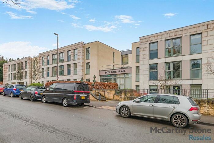 2 Bedroom Apartment For Sale In Bath Gate Place, Tetbury Road, Cirencester, GL7