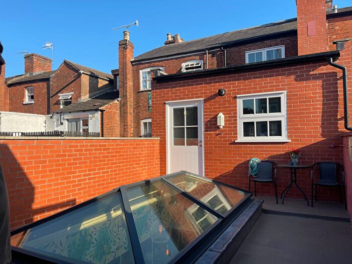 2 Bedroom Flat To Rent In Regent Street, Leamington Spa, CV32
