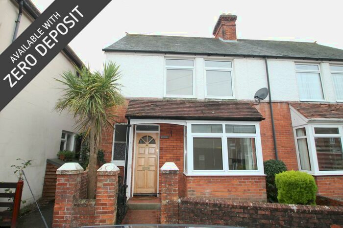 3 Bedroom House To Rent In Midhurst, GU29