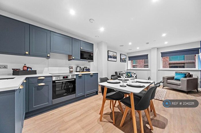 1 Bedroom Flat To Rent In Great George Street, Leeds, LS2