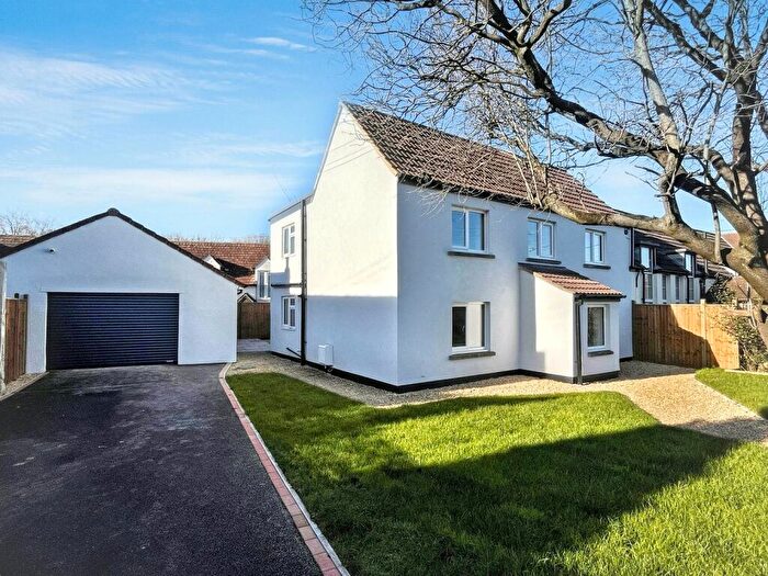 3 Bedroom Semi-Detached House For Sale In Sandford Road, Winscombe, North Somerset., BS25