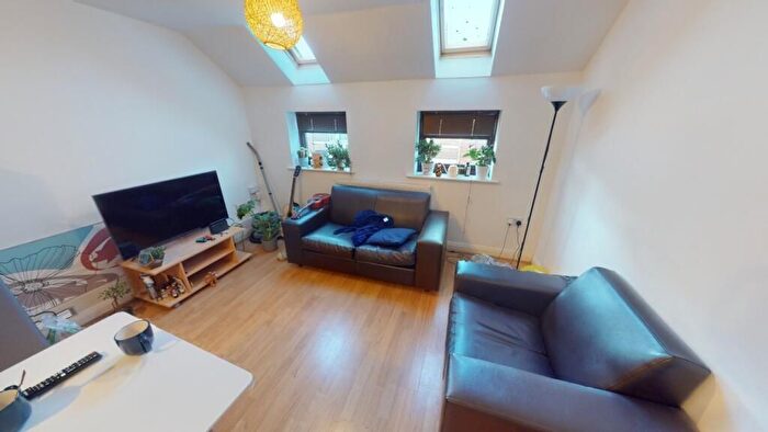 2 Bedroom Semi-Detached House To Rent In The Yard Albert Road, Nottingham, NG9