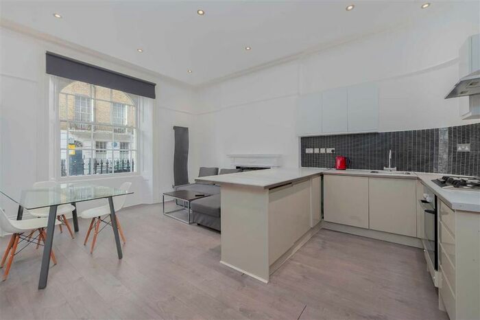 2 Bedroom Flat To Rent In Conway Street, London, W1T