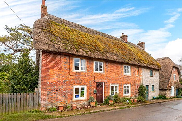 3 Bedroom Semi Detached House For Sale In East Kennett, Marlborough, Wiltshire, SN8