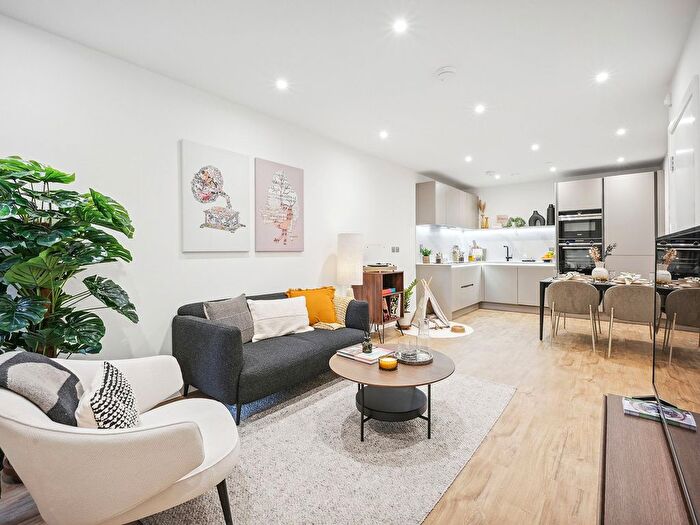 2 Bedroom Flat To Rent In Uncle Colindale, Aeriel Square, London, NW9