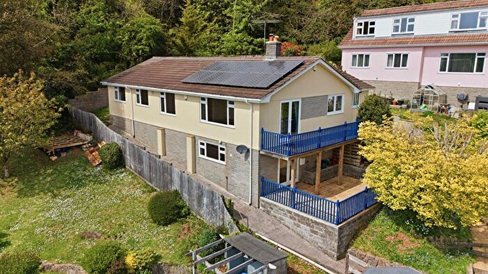 4 Bedroom Bungalow To Rent In Leewood Road, Weston-Super-Mare, BS23
