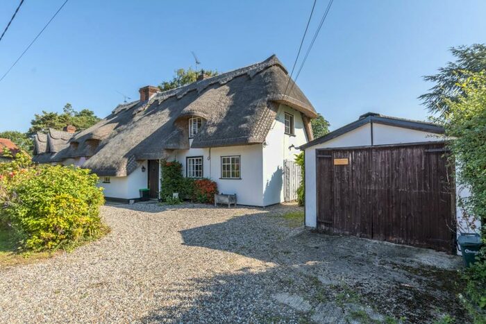 3 Bedroom Semi-Detached House For Sale In Hornells Corner, Little Leighs, Chelmsford, CM3