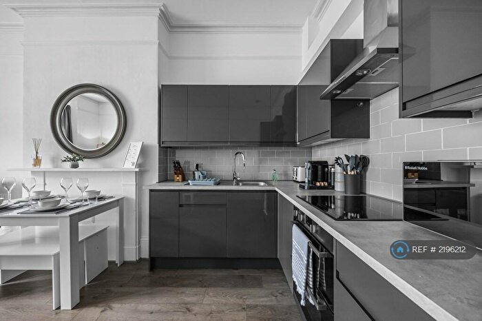 2 Bedroom Flat To Rent In Brighton, Brighton, BN1