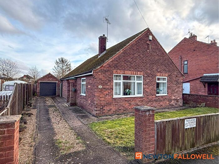 3 Bedroom Detached Bungalow For Sale In Brockton Avenue, Farndon, NG24