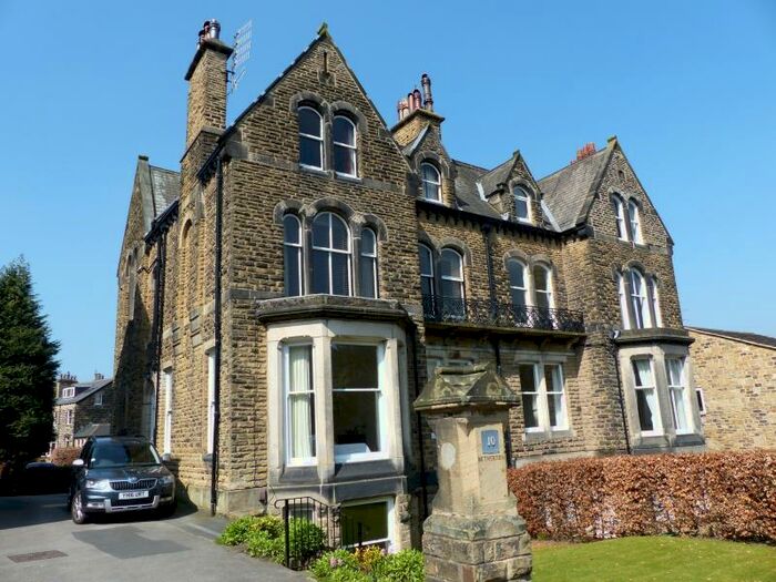 2 Bedroom Apartment To Rent In Parish Ghyll Road, Ilkley, LS29