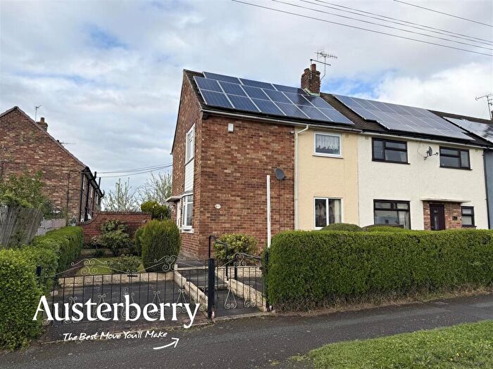 3 Bedroom Town House For Sale In Seabridge Lane, Newcastle, ST5