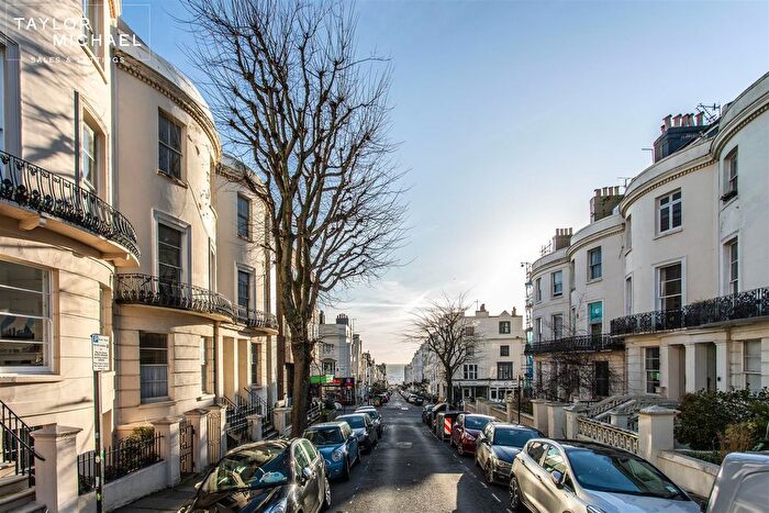 1 Bedroom Flat To Rent In Brunswick Road, Brighton, BN3