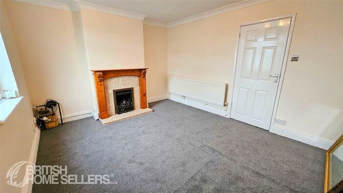 2 Bedroom Terraced House For Sale In Chapel Street, Ripley, Derbyshire, DE5