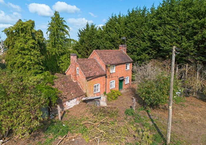 2 Bedroom Detached House For Sale In Spetchley, Worcester, WR5