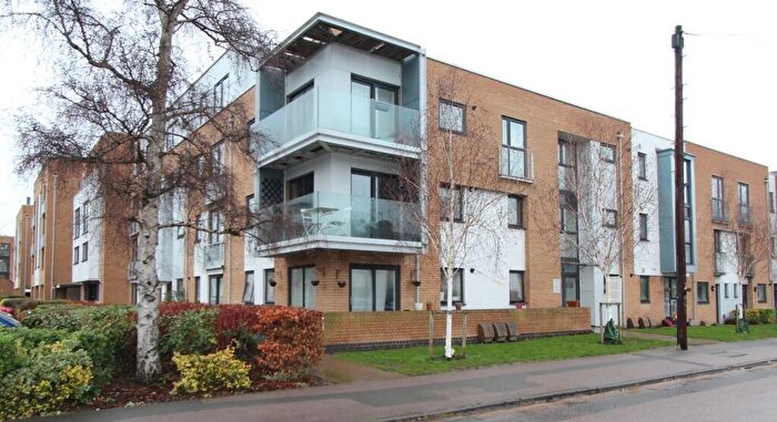 2 Bedroom Apartment For Sale In Cromwell Road, Cambridge, CB1