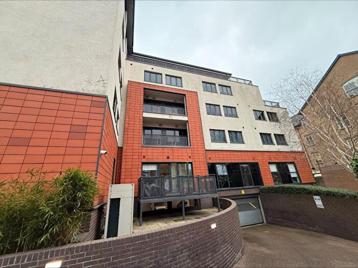 2 Bedroom Apartment To Rent In Sherman Road, Bromley, BR1