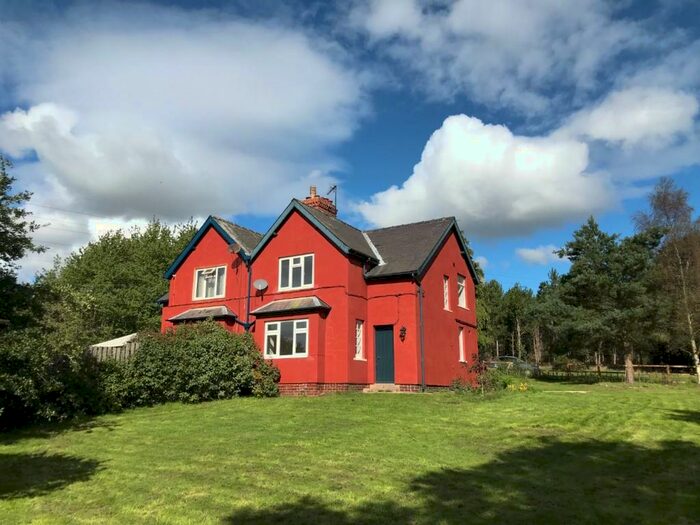 3 Bedroom Semi-Detached House To Rent In Babworth, Retford, DN22