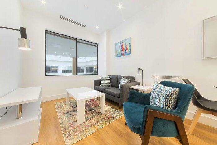 Studio To Rent In Atria House, 219 Bath Road, Slough, Slough SL1