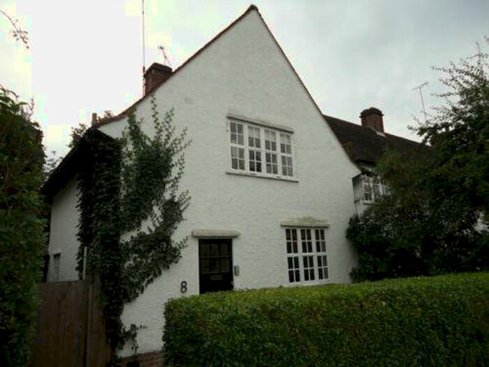 3 Bedroom House To Rent In Asmuns Hill, Hampstead Garden Suburb, NW11