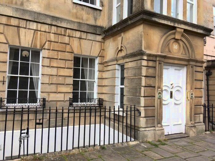 2 Bedroom Flat To Rent In Marlborough Buildings, Bath, Somerset BA1