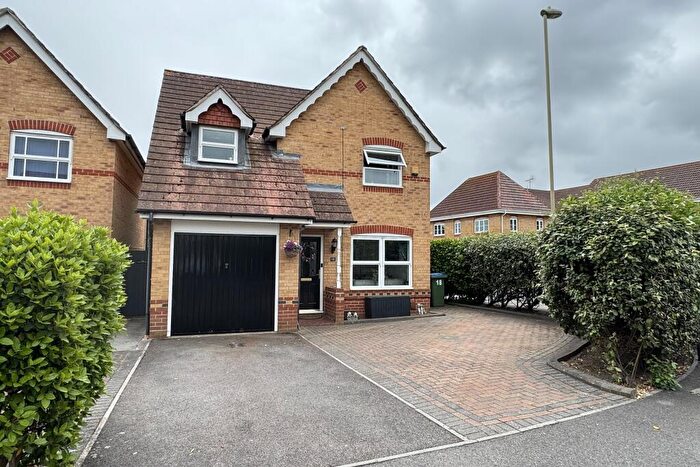 3 Bedroom Detached House For Sale In Orpine Close, Titchfield Park, PO15