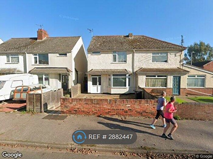 3 Bedroom Semi-Detached House To Rent In Kirkley Run, Lowestoft, NR33