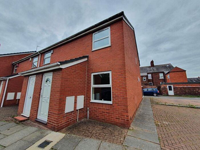 2 Bedroom End Of Terrace House To Rent In Harvey Street, Carlisle, CA2