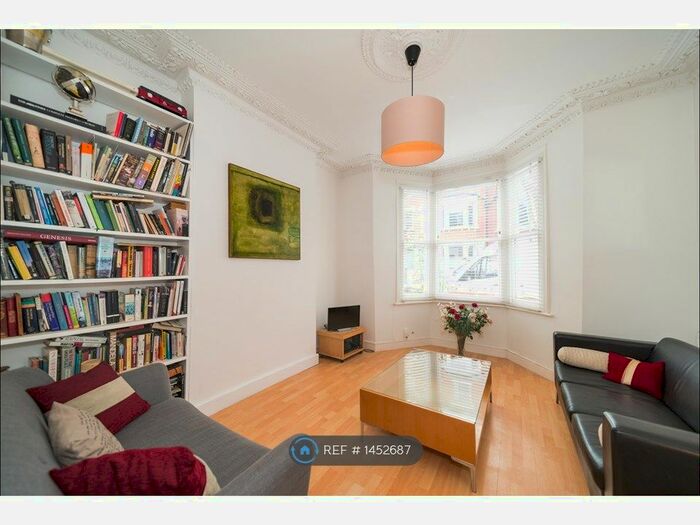 1 Bedroom Flat To Rent In Highbury, London, N5