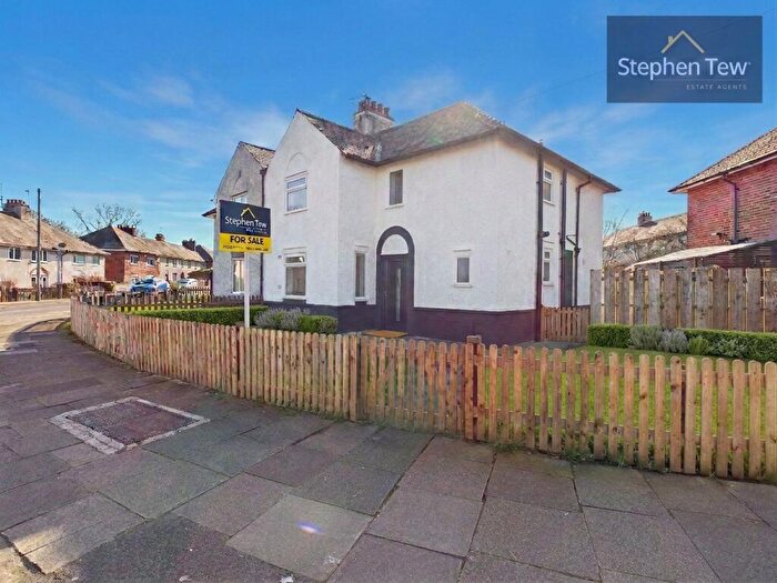3 Bedroom Semi Detached House For Sale In Caunce Street, Blackpool, FY3